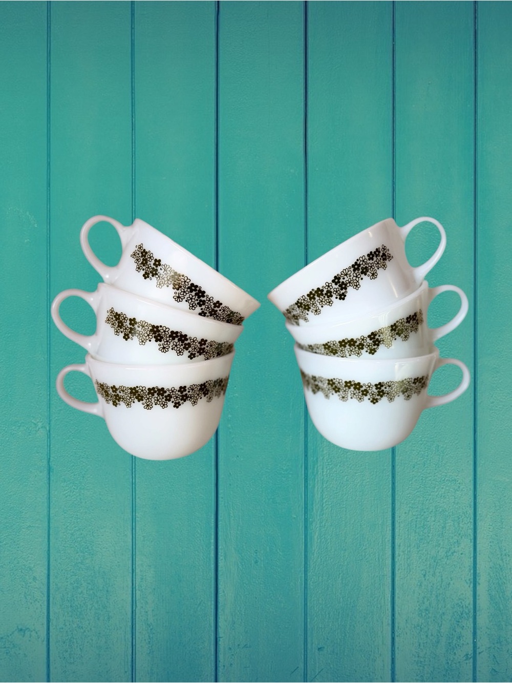 Vintage Pyrex Spring Blossom Green Crazy Daisy Milk Glass Coffee Mugs Set of 6